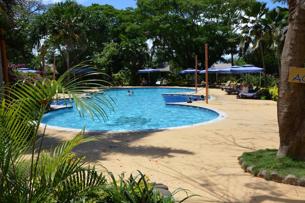 First Landing Beach Resort & Villas Lautoka Ngoại thất bức ảnh